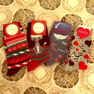 Holiday Socks! 🎄❤️ Bundle of 4!